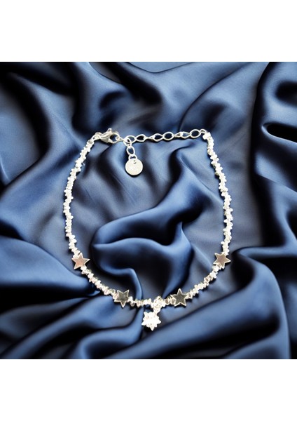 Yıldız Detaylı Gümüş Rengi Zarif Bileklik modelleri