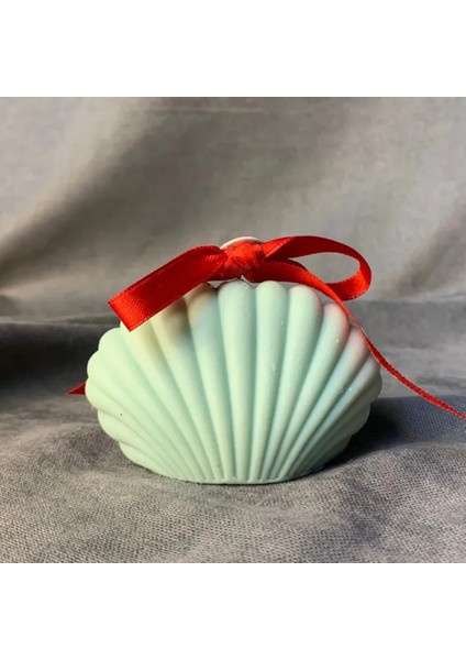 El Yapımı Dekoratif Istiridye Şeklinde Açık Yeşil Mum - 6 x 9 cm