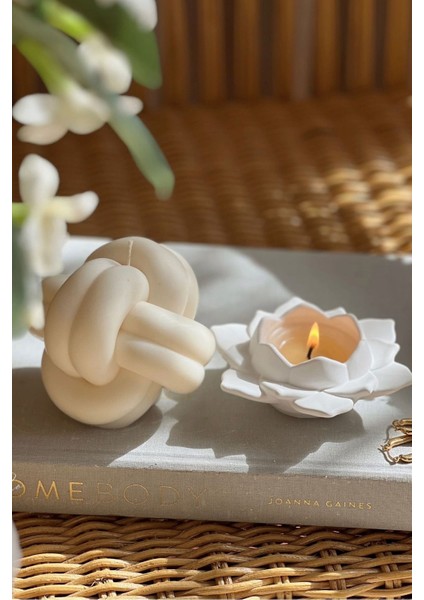 Lotus Görünümlü Dekoratif Mumluk