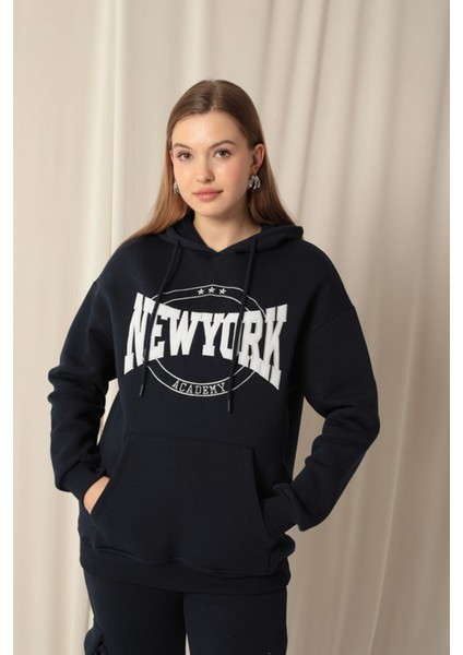 Üç Iplik Newyork Nakışlı Kadın Lacivert Sweat