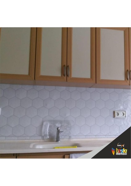 Mutfak Tezgah Arası Kendinden Yapışkanlı Folyo Kaplama Beyaz Fayans Taş Desen 60 cm x 100 cm modelleri