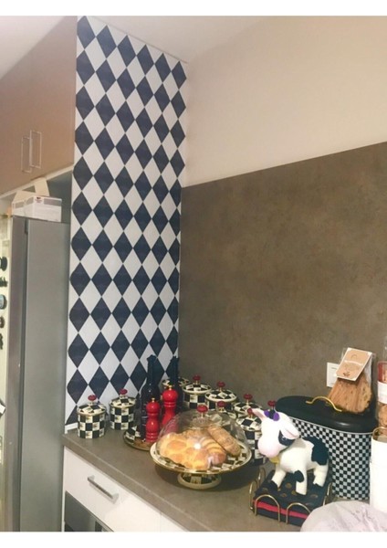 Mutfak Tezgah Arası Kendinden Yapışkanlı Kaplama Folyosu Baklava Desen 60 cm x 100 cm modelleri