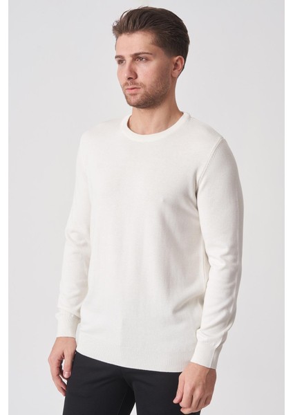 Rio De Janeiro WTRK1000 O Yaka Slim Fit Pamuklu Triko Ekru fiyatları