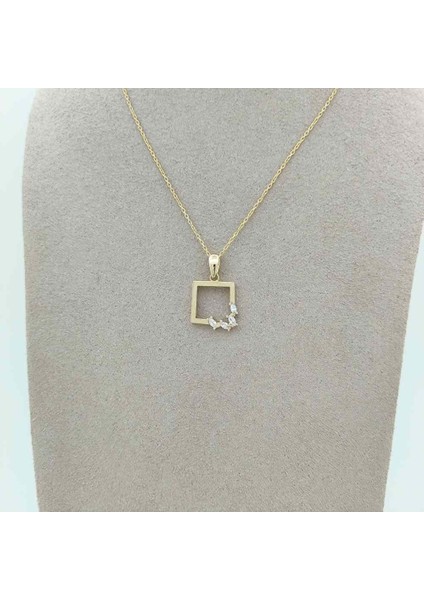 Taşlı Çerçeve Kolye Ucu – KLU0522