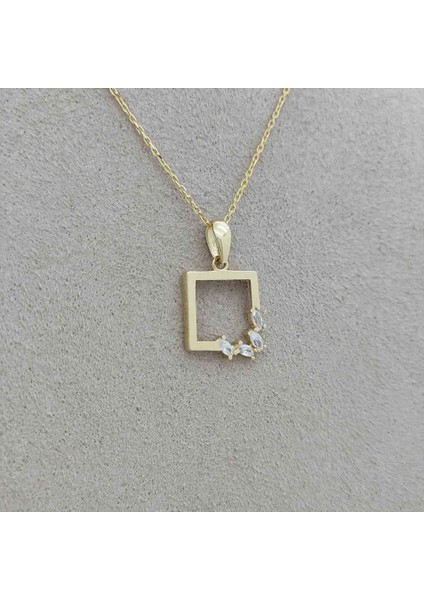 Taşlı Çerçeve Kolye Ucu – KLU0522