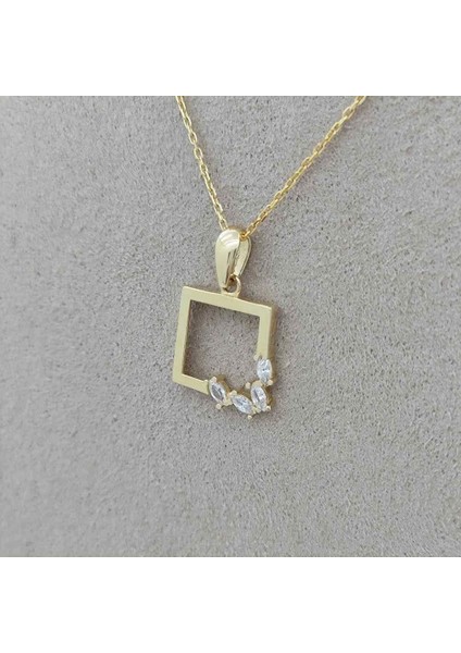 Taşlı Çerçeve Kolye Ucu – KLU0522