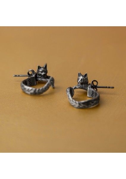 3 Boyutlu Kedi Figürlü 925 Ayar Gümüş Küpe