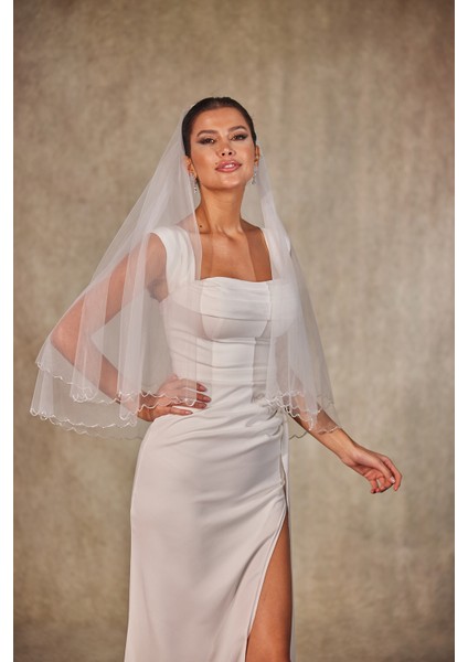 D255 Kenar Işlemeli Katlı Gelin Duvağı