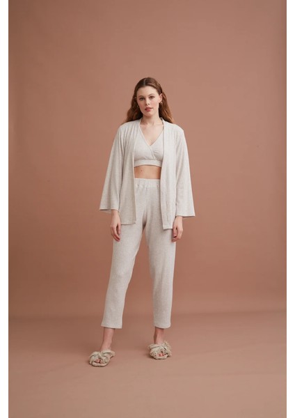 Yumuşak Dokulu Kumaş Sabahlıklı Üçlü Kadın Pijama Takım Set 5019 fiyatları