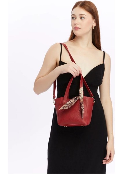 Kadın Fularlı Yumuşak Deri &çapraz,el ve Omuz Çantası