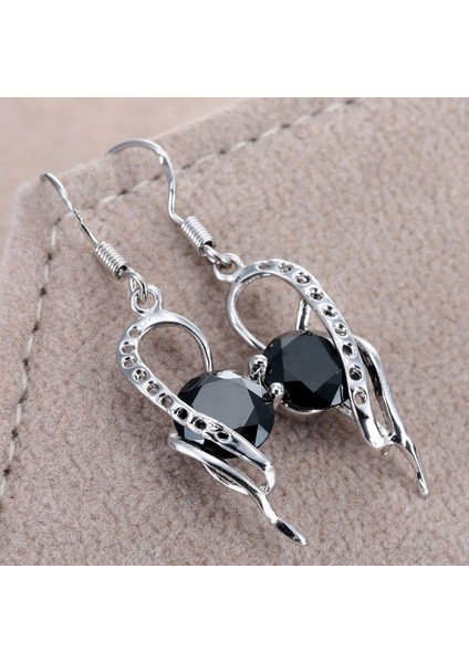 Güzel Kadın Takı Gümüş Doğal Siyah Safir Küpe Dangle (Yurt Dışından) fiyatları