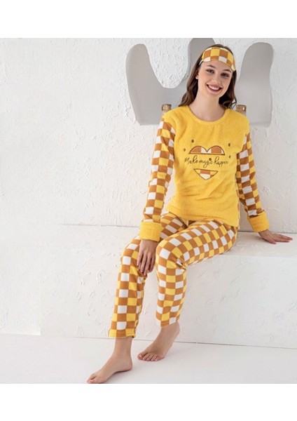 Kadın Regular Fit Desenli Bisiklet Yaka Kışlık Yumuşak Dokulu Polar Pijama Takımı