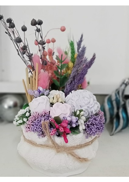 Renkli Colorful Dreams Özel Tasarım Hediye Çiçek Aranjmanı fiyatları