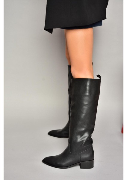 T422587009 Siyah Klasik Kadın Çizme