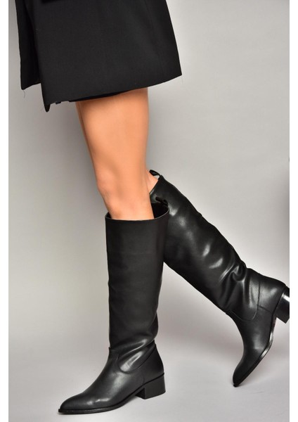 T422587009 Siyah Klasik Kadın Çizme fiyatları