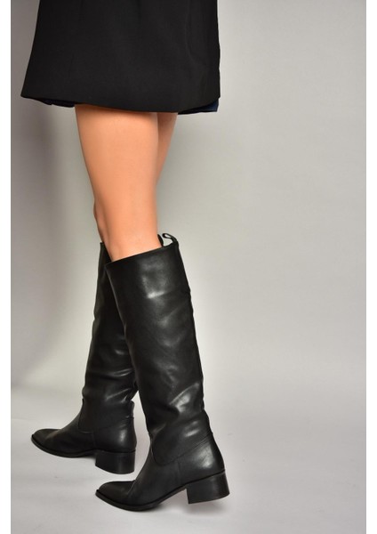 T422587009 Siyah Klasik Kadın Çizme modelleri