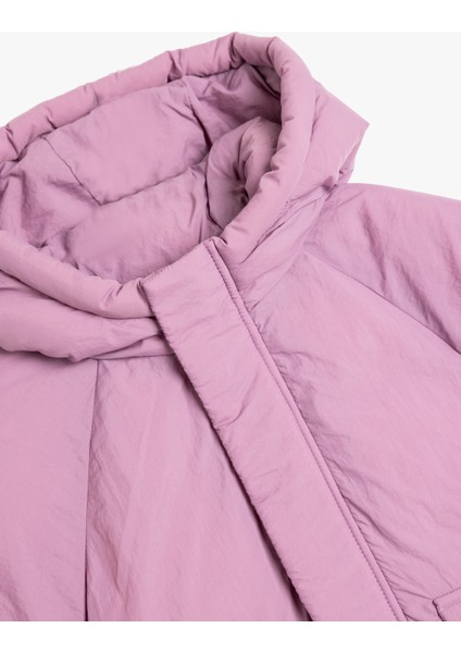 Kapşonlu Şişme Mont Kapüşonlu Cep Detaylı Rüzgar Kapaklı modelleri