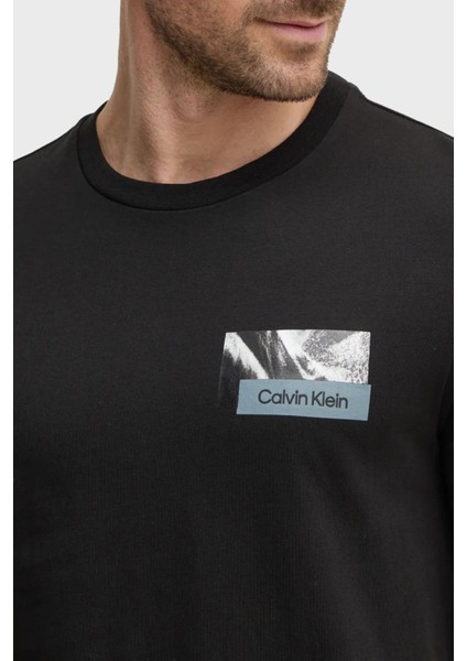 Baskılı Pamuk Regular Fit Bisiklet Yaka T Shirt K10K113799BEH Erkek T Shirt K10K113799 Beh modelleri