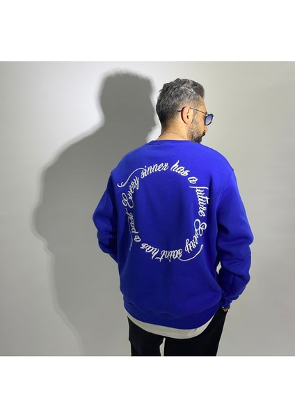 Sırtı Nakış Işlemeli Erkek Oversize Sweatshirt