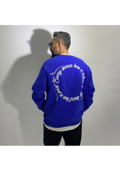 Sırtı Nakış Işlemeli Erkek Oversize Sweatshirt