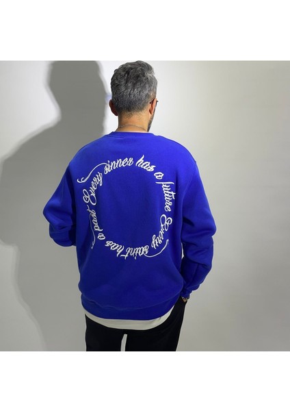 Sırtı Nakış Işlemeli Erkek Oversize Sweatshirt