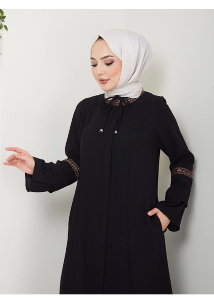 Nakış Işlemeli Büyük Beden Ferace indirimleri