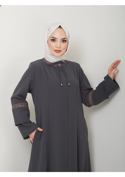 Nakış Işlemeli Büyük Beden Ferace fiyatları