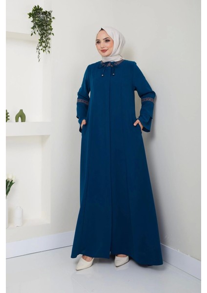 Nakış Işlemeli Büyük Beden Ferace