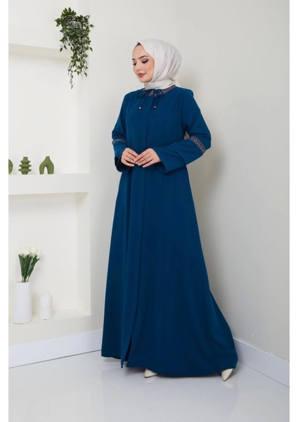 Nakış Işlemeli Büyük Beden Ferace modelleri