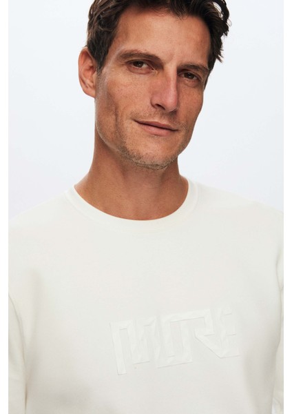 Slim Fit Ekru Baskılı Sweatshirt