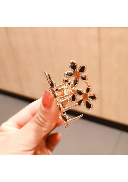 Gri Tarzı (1 Parça) Moda Mini Kadın Çiçek Saç Tokası Tatlı Stil Saç Tokası Klipsi Saç Aksesuarları (Yurt Dışından) fırsatları