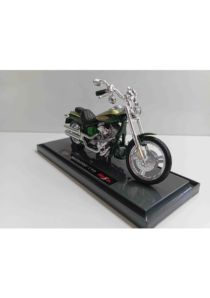 1:18 Ölçek 2004 Fxstdse2 Cvo Harley Davidson///