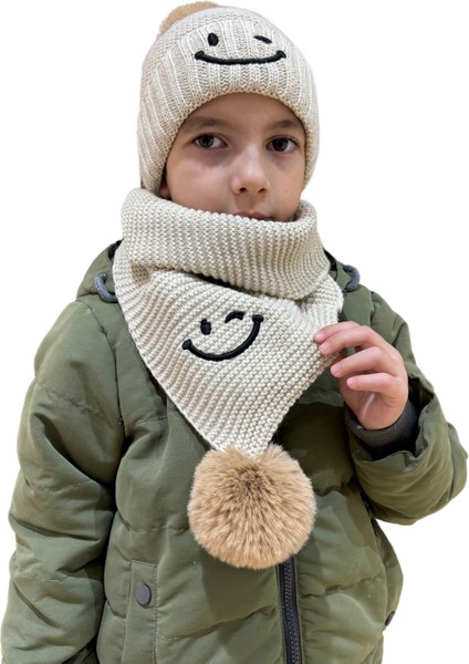 Benittokids Çocuk Gülen Yüz Detaylı Bere Atkı Takımı 7016
