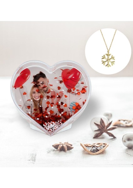 Kişiye Özel Fotoğraflı Kalp Kar Küresi ve Kar Tanesi Kolye-1 fırsatları