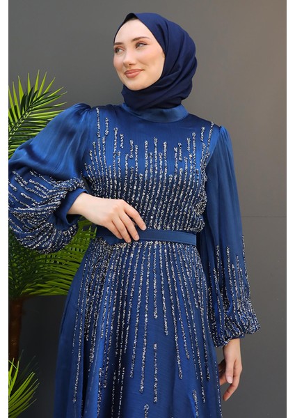 Önü Ve Kolu Taşlı Abiye Beyaz