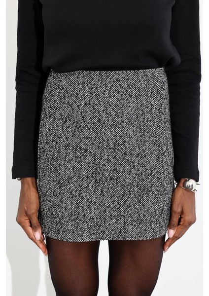 Kadın Premium Kalite Balıksırtı Mini Etek modelleri