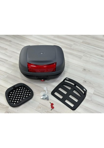 First Bag Motosiklet Arka Çantası 48 Litre Nardo Gri Su Geçirmez ve Güvenli Kilitli