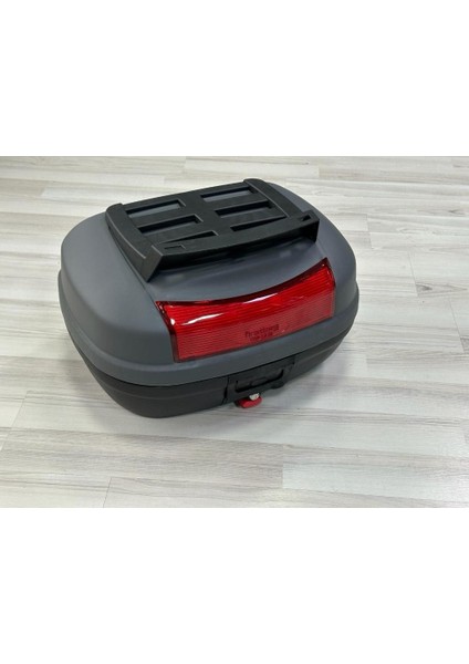 First Bag Motosiklet Arka Çantası 48 Litre Nardo Gri Su Geçirmez ve Güvenli Kilitli fiyatları