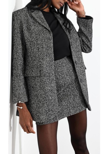 Kadın Premium Kalite Oversize Vatkalı Balıksırtı Desenli Blazer Ceket