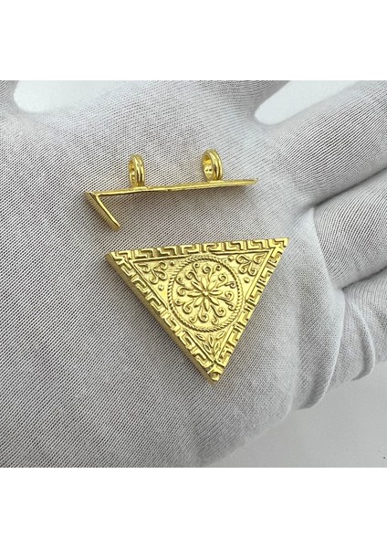 925 Ayar Gümüş 4 cm Üçgen Gold Muska Kabı Kolye indirimleri