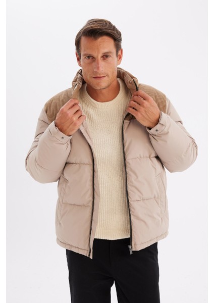 Su İtici Şişme Mont Slim Fit Dar Kesim Dik Yaka Fermuarlı Cepli D1283AX24WN modelleri