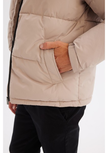 Su İtici Şişme Mont Slim Fit Dar Kesim Dik Yaka Fermuarlı Cepli D1283AX24WN