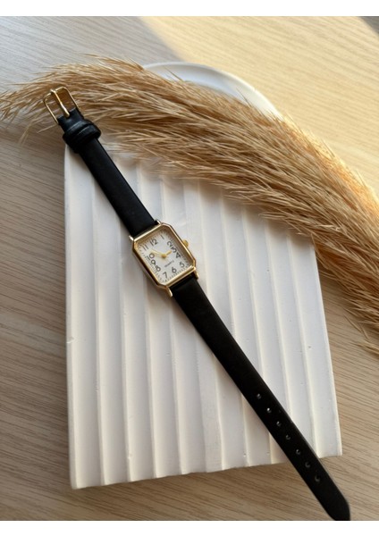 Retro Minimal Deri Kordon Vintage Kadın Kol Saati Dikdörtgen Kasa modelleri