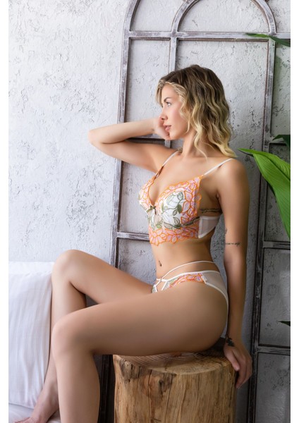 Çiçekli Bralet Sütyen ve Slip Külot Takım Ekru (32056)