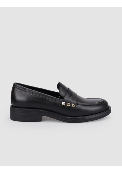 %100 Hakiki Deri Siyah Zımba Detaylı Kadın Loafer