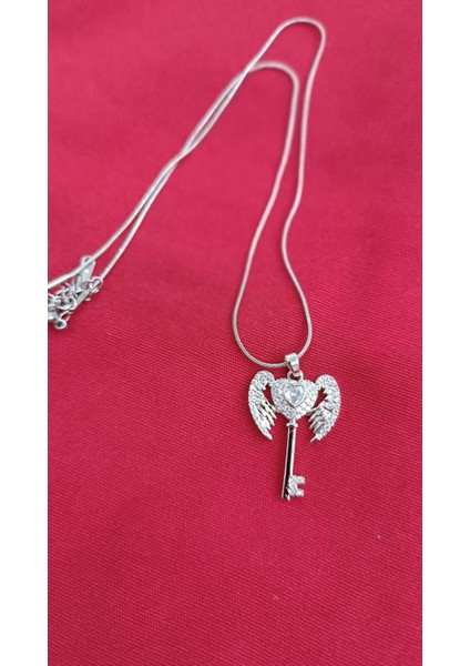 1.sınıf Çelik Kararma Yapmaz Zirkon Taşlı Melek Kalp Anahtar Figürlü Silver Kolye fırsatları