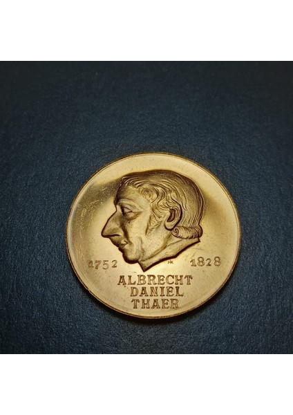 Almanya, Ziraat Mühendisi Albrecht Daniel Thaer Hatıra Madalya 36GRAM 42MM Nadir fiyatları