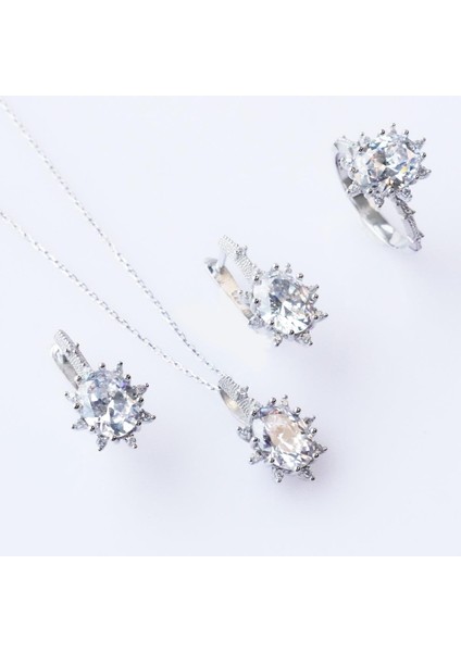 Zirkon Taşlı Elips Lotus Çiçeği Gümüş Set
