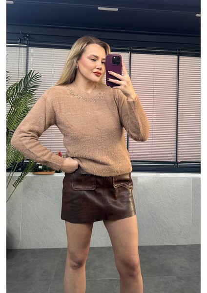 Yaka Gümüş Işleme Detaylı Camel Yumoş Kazak modelleri