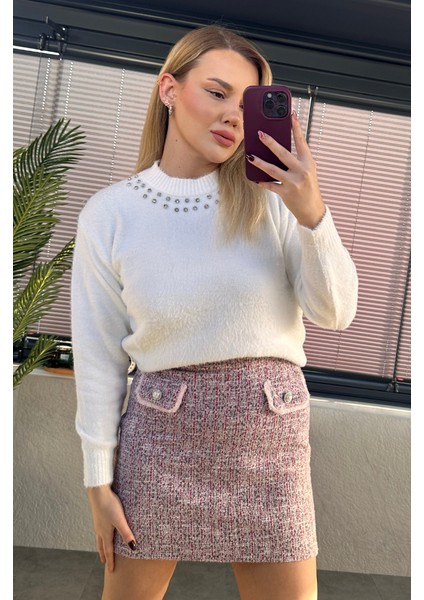 Yaka Gümüş Işleme Detaylı Beyaz Yumoş Kazak fiyatları